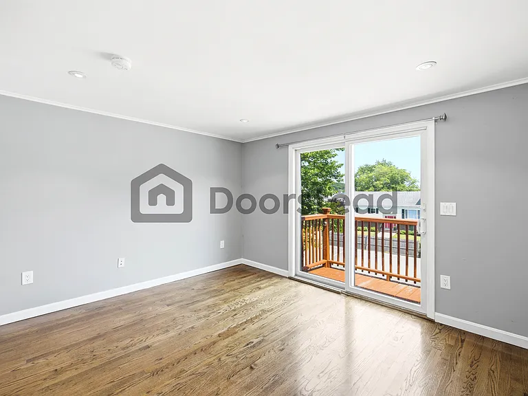 40 Brook St — Photo 13