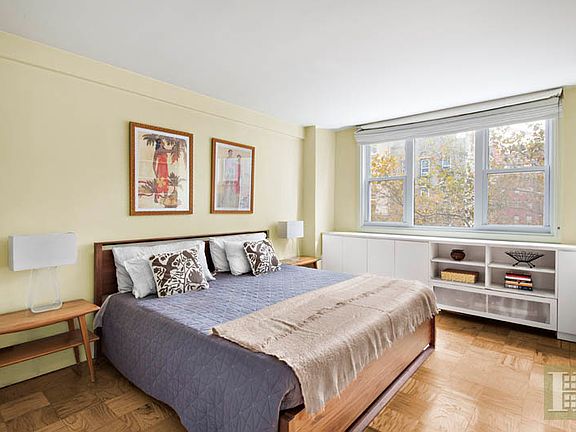 5th image of 77 7th Ave APT 4R