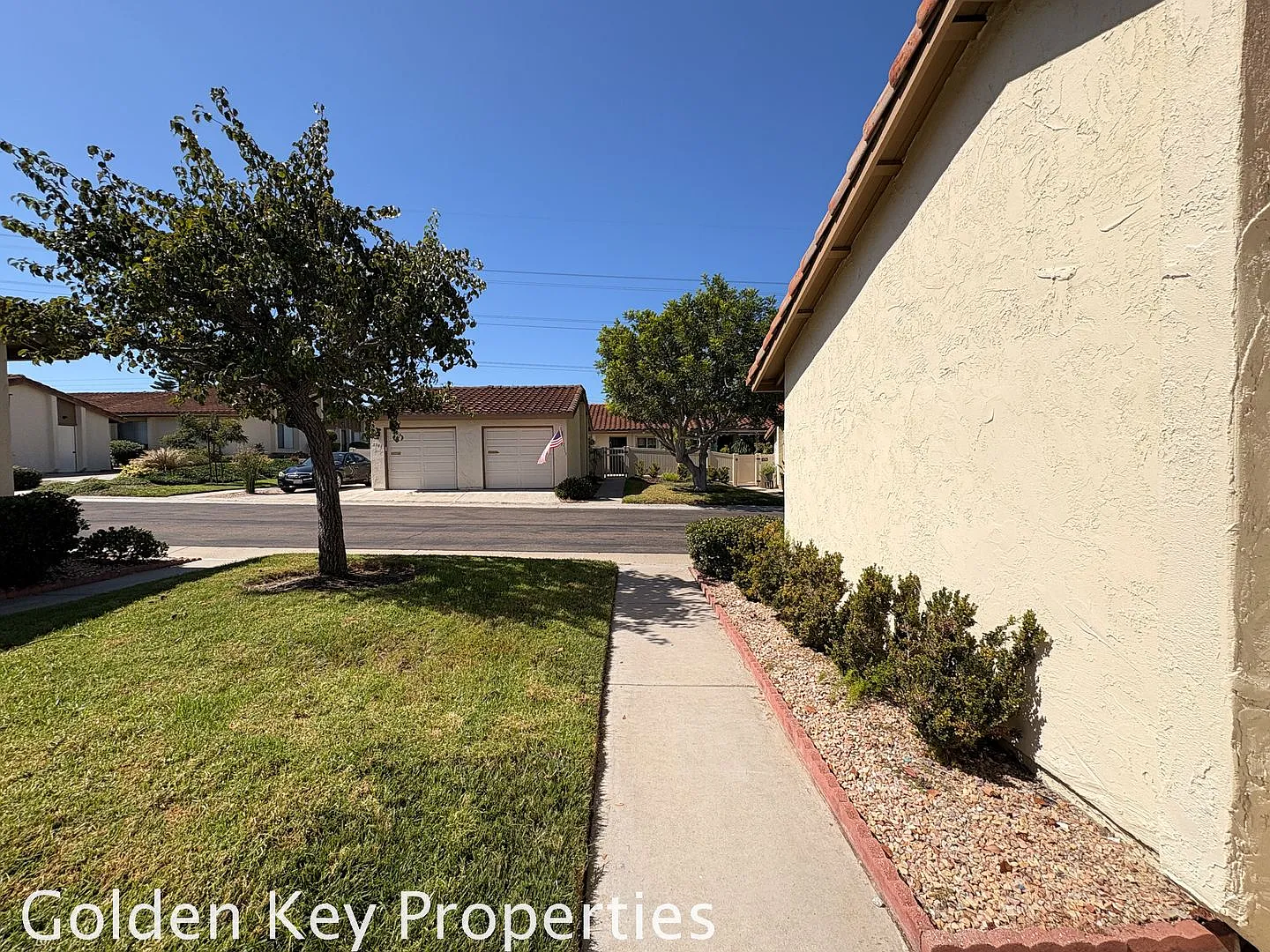 Beautiful Single-Level Condo in High Country Villas 55+ Community — Photo 2