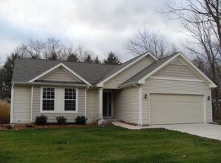 2003 Sagebrush St, Kalamazoo, MI 49006