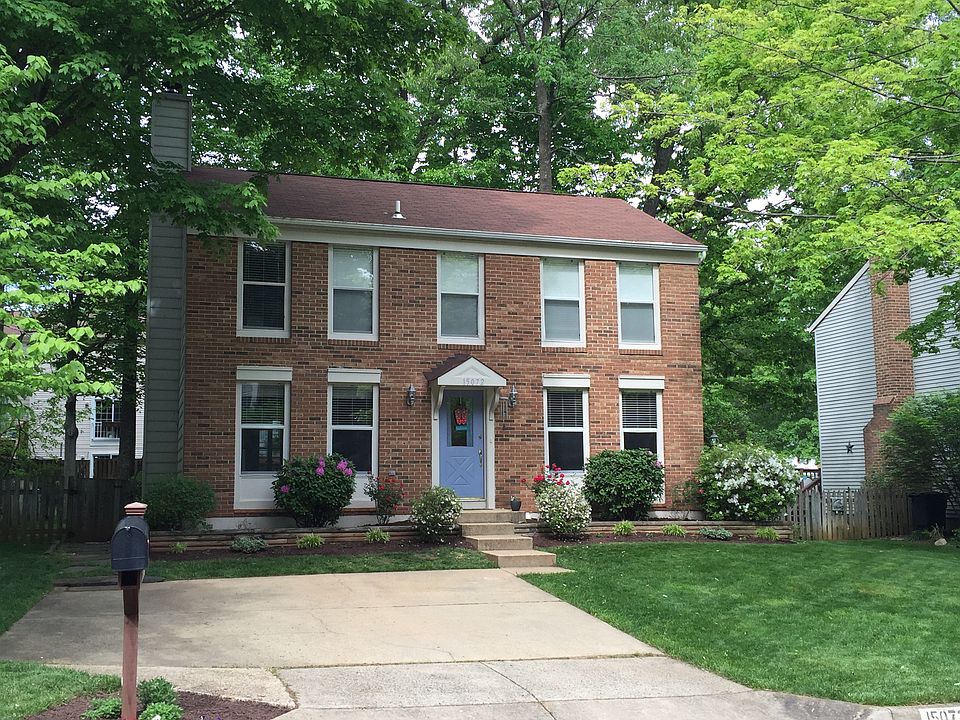 1st image of 15072 Holleyside Dr