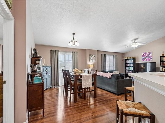 5th image of 604 51ST AVENUE N
