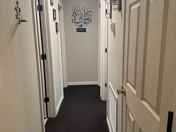 3rd image of 1544 Anthony Rd