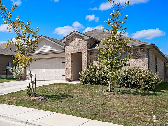 2nd image of 723 Armadillo Dr