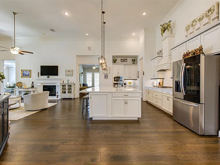 23407 Eula Mae Ln — Photo 15