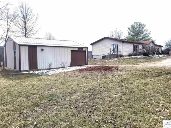 21484 Flippin Rd, Warsaw, MO 65355