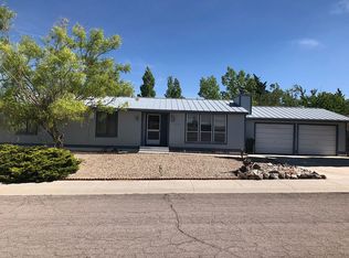 1077 Ricegrass Ln, Tonopah, NV 89049