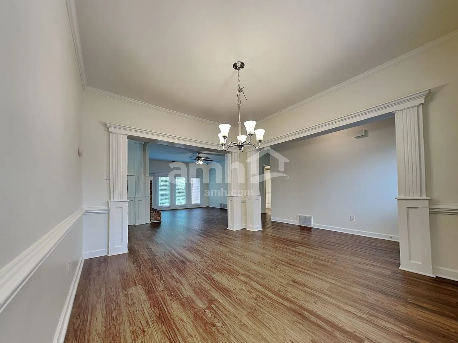 5 bed, 3.0 bath, 2819 sqft, $2,795 — Photo 4