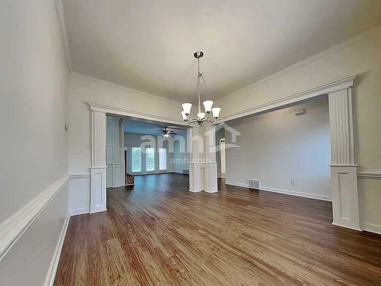 7501 Mary Dr — Photo 4
