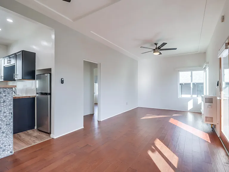 2455 Union St — Photo 6