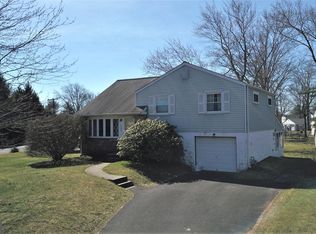 1000 Pross Rd, Lansdale, PA 19446