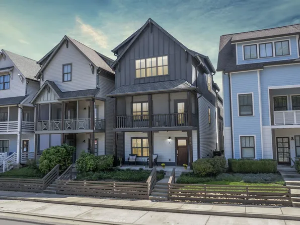 332 54th Ave N, Nashville, TN 37209