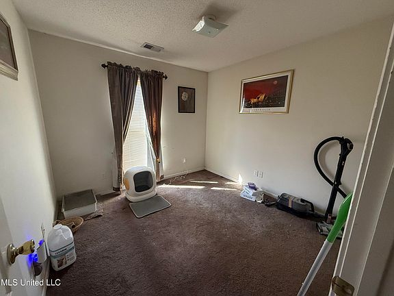 5th image of 7726 Annesdale Dr