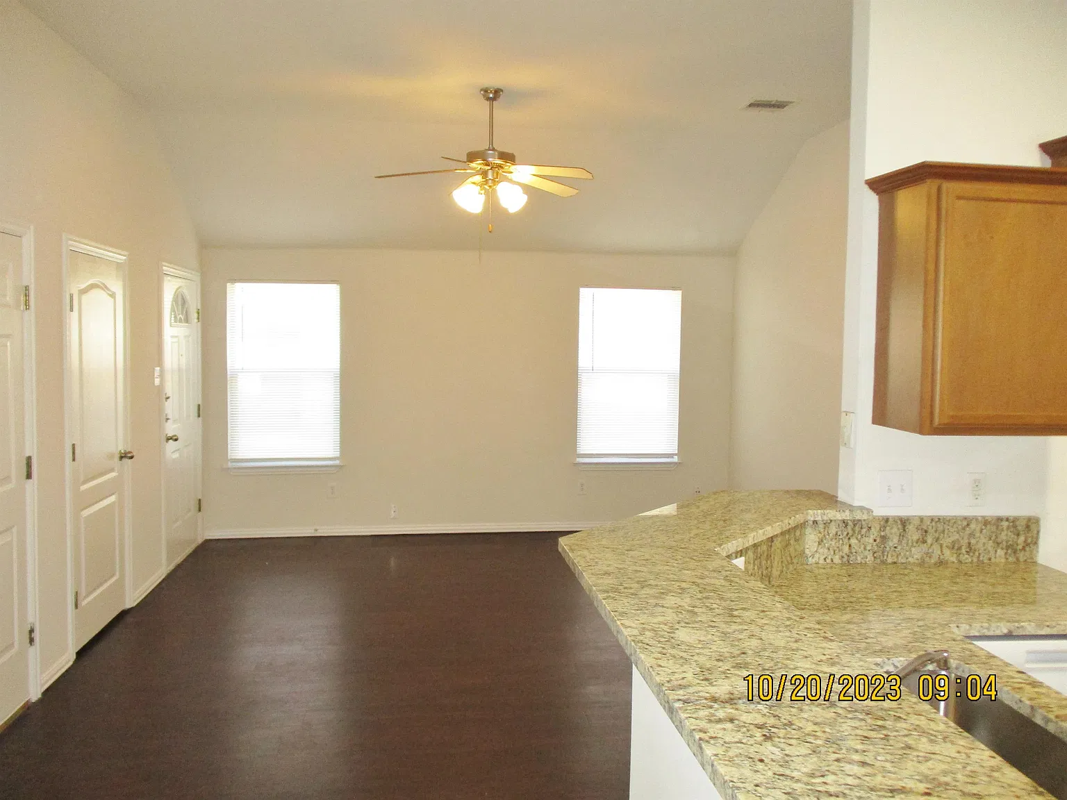 Homestead 5525-27 - 5525 — Photo 3