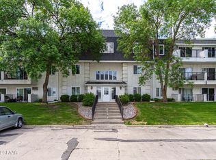 815 Duke Dr APT 331, Grand Forks, ND 58201