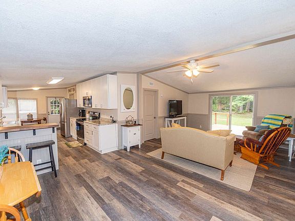 3rd image of 26698 County Road 137