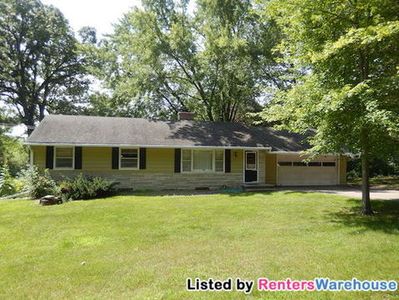 5417 Spring Ln, Minnetonka, MN, 55345