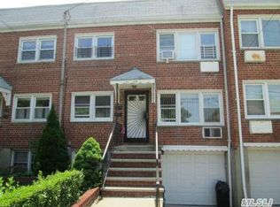 2144 Clintonville St, Whitestone, NY 11357