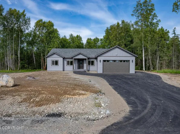 9413 W Palermo Cir, Wasilla, AK 99623