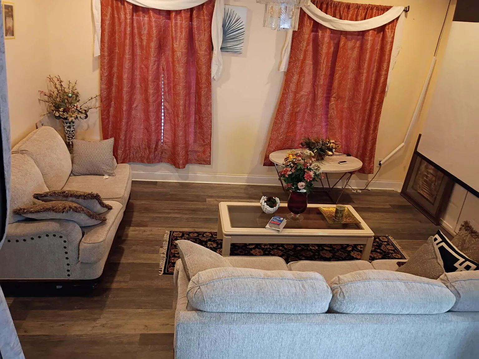 3 bed, 2.5 bath, 1338 sqft, $3,000 — Photo 2