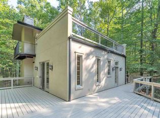 8595 Howardsville Tpke, Schuyler, VA