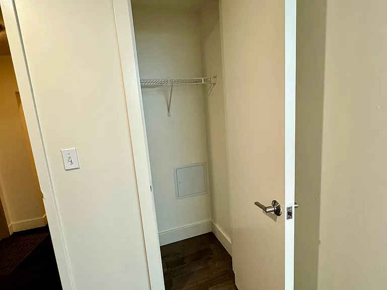 1124 Boylston St — Photo 13