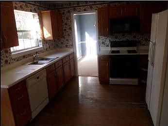 5th image of 5516 Big Bend Dr