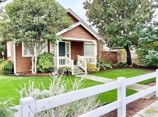 375 SW L St, Grants Pass, OR 97526