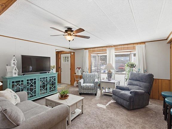 5th image of 838 Middlewood Road