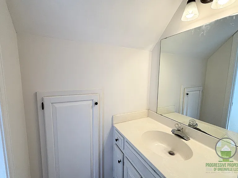 124 Oak Grove Lake Rd — Photo 18