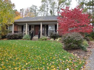 1100 Woodcroft Ct, Louisville, KY 40223