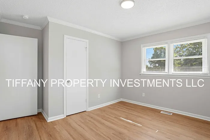 616 Dixie Dr — Photo 10