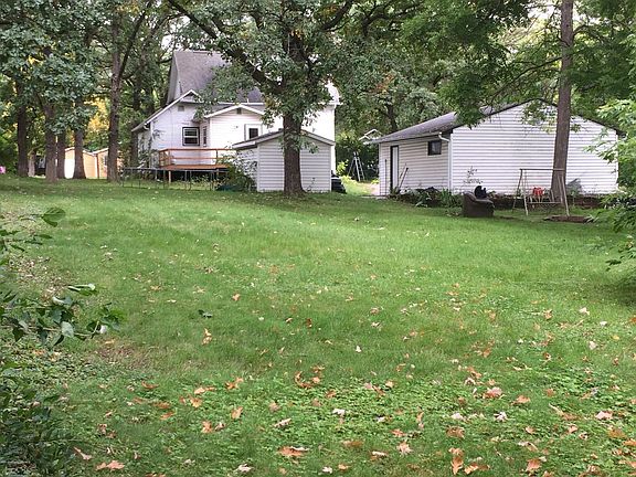 4th image of 1149 Woodrow Ave