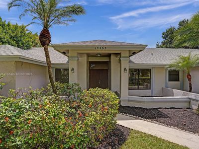 15365 Meadow Wood Dr, Wellington, FL, 33414