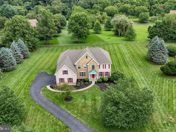 501 Kelleher Dr, Landenberg, PA 19350