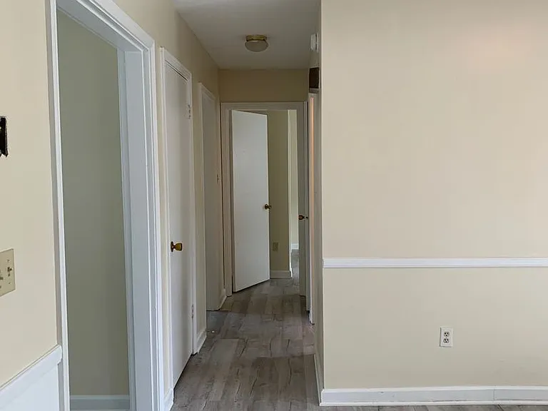208 Woodbine Dr — Photo 7