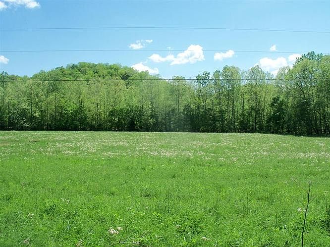 2nd image of Kettle Creek Rd