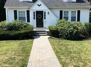 184 Elm St, Andover, MA 01810