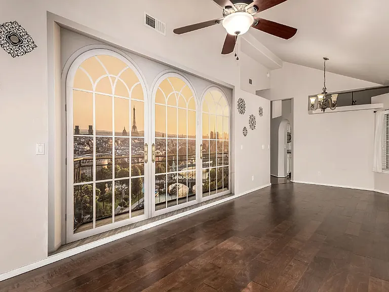 517 S Paradise Dr — Photo 3