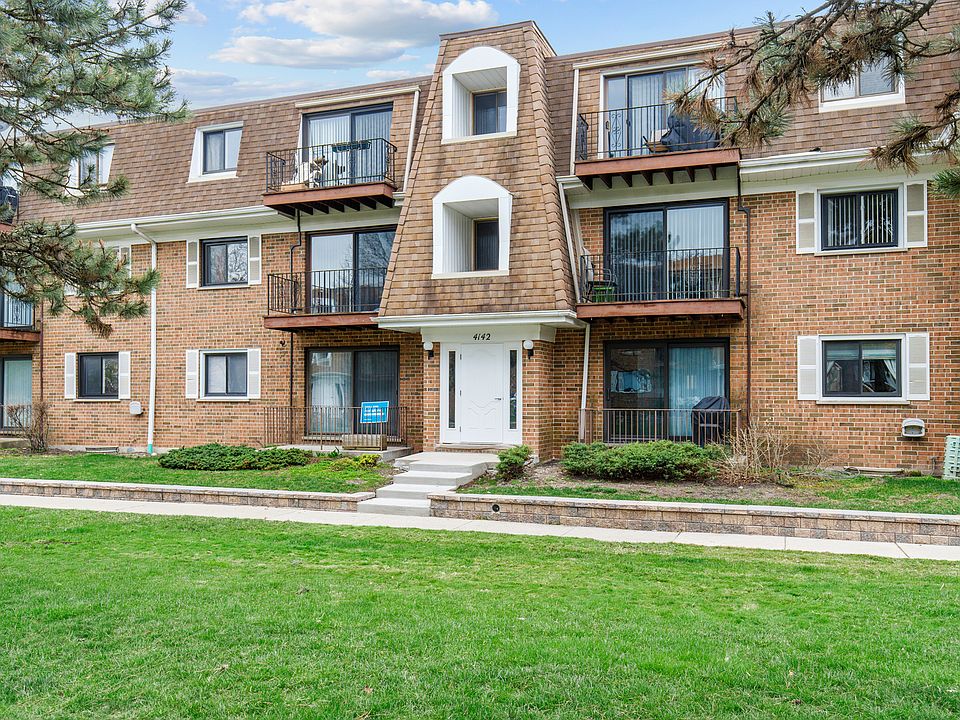 4142 Cove Ln APT C, Glenview, IL 60025 Zillow
