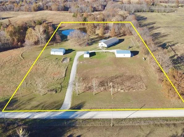 175 NE 80th St, Spickard, MO 64679