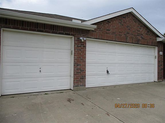 2nd image of 609 Redwing Dr