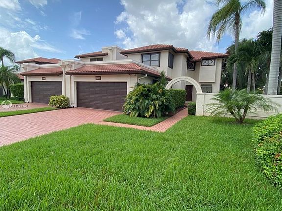 3rd image of 9327 NW 50th Doral Cir S
