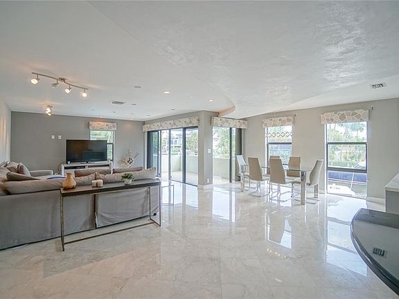 2nd image of 76 Isle Of Venice Dr APT E