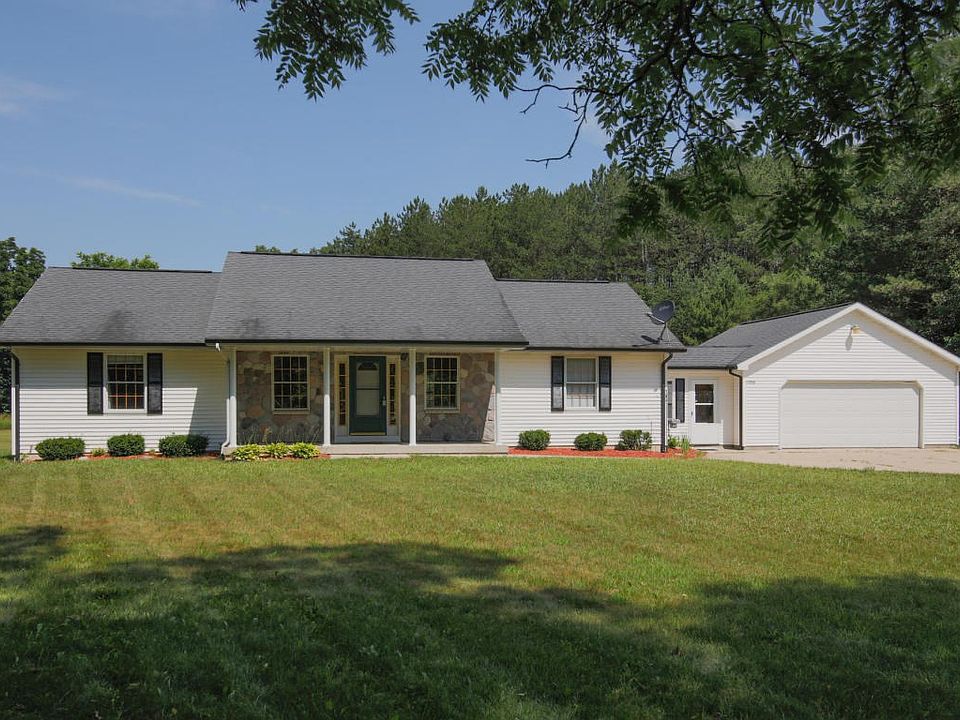 6988 Lafountaine Dr-101