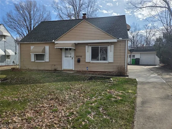 23330 Roger Dr, Euclid, OH 44123