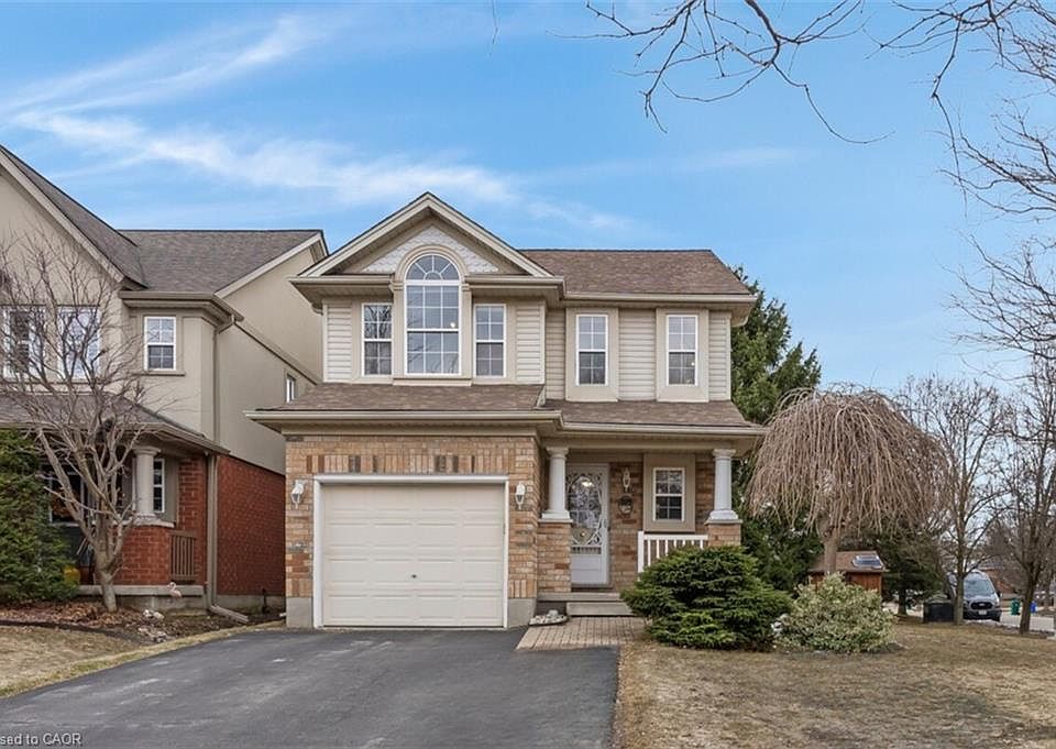 1st image of 599 Canso Pl