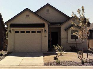 975 Floral Ridge Way, Sparks, NV 89436