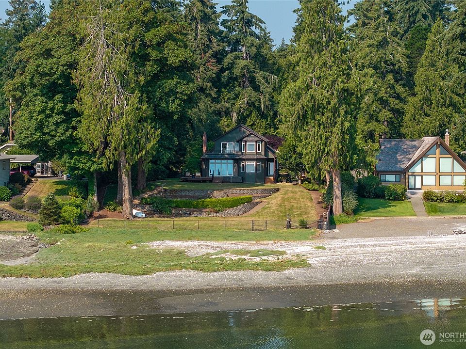 1st image of 4073 Erlands Point Road NW