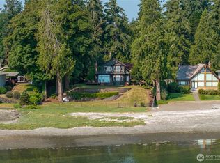 4073 Erlands Point Road NW, Bremerton, WA 98312